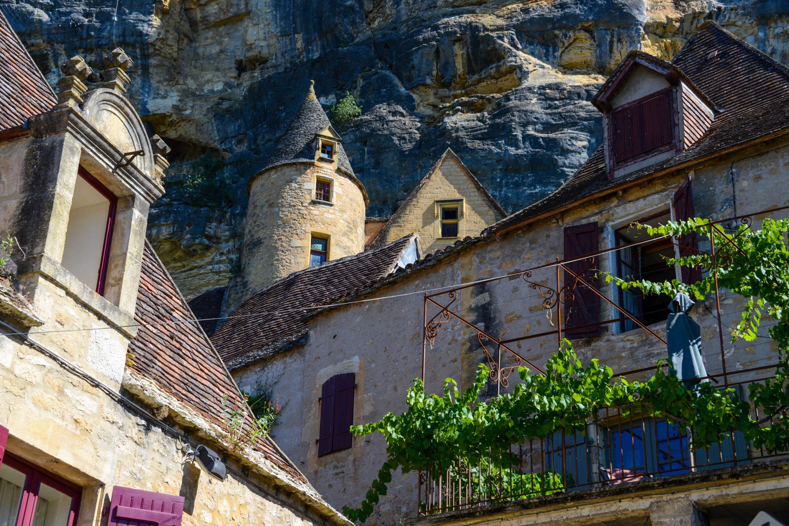 5 Unforgettable Road Trips in Dordogne: Exploring the Heart of France