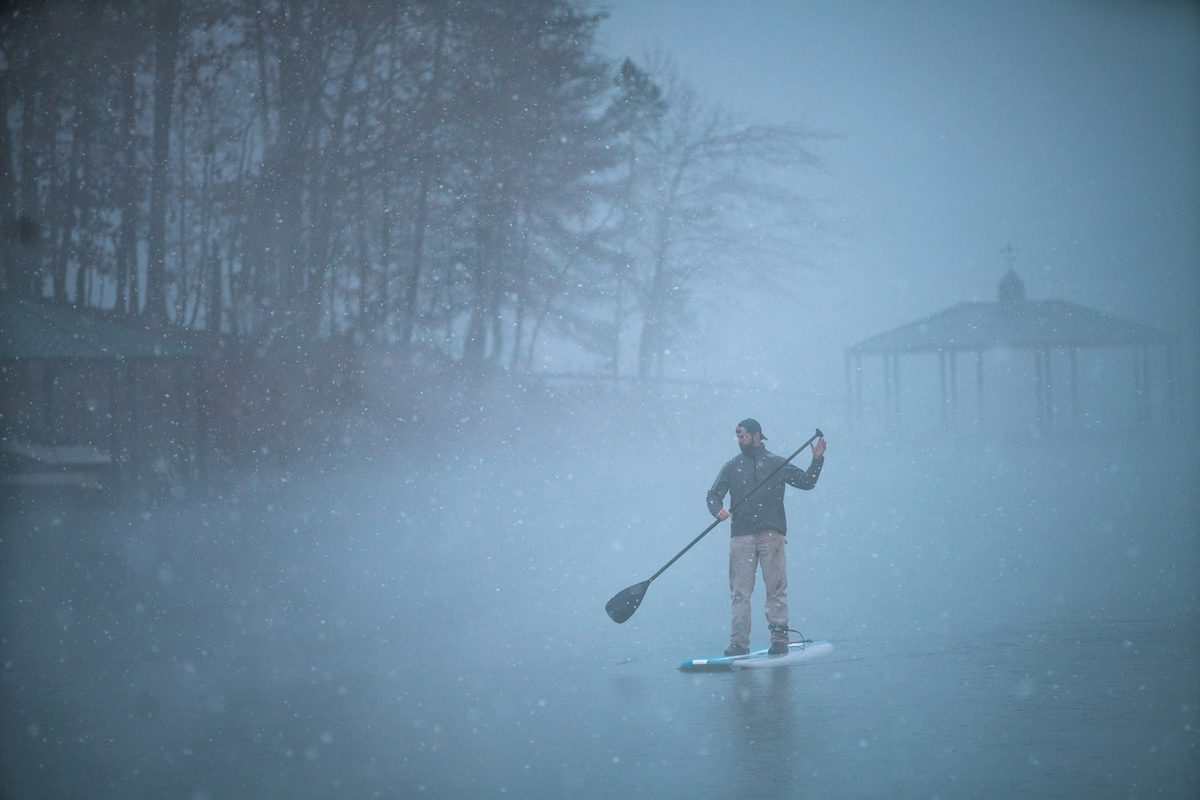 Paddleboarding in Winter: 5 Tips for an Epic Cold-Weather Adventure