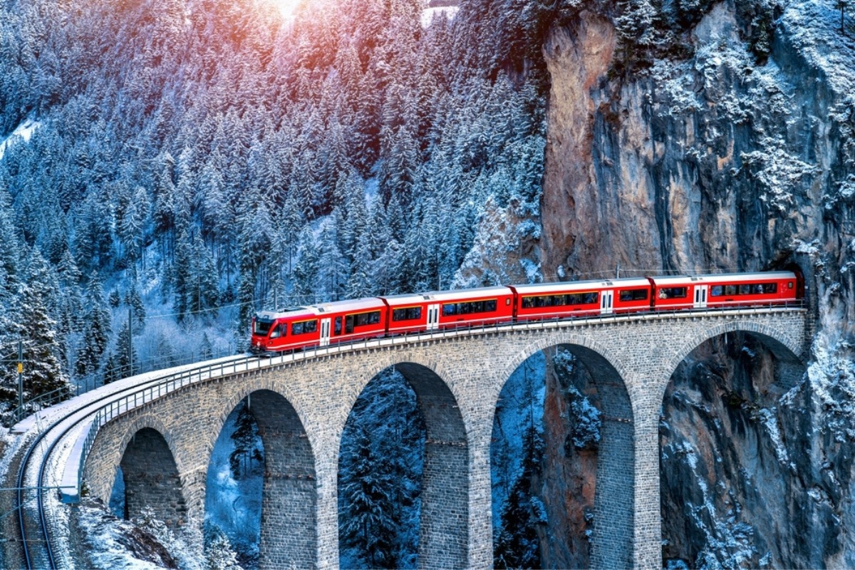 Unveiling the Splendor of the Bernina Express: A Digital Nomad’s Guide to Swiss Adventure